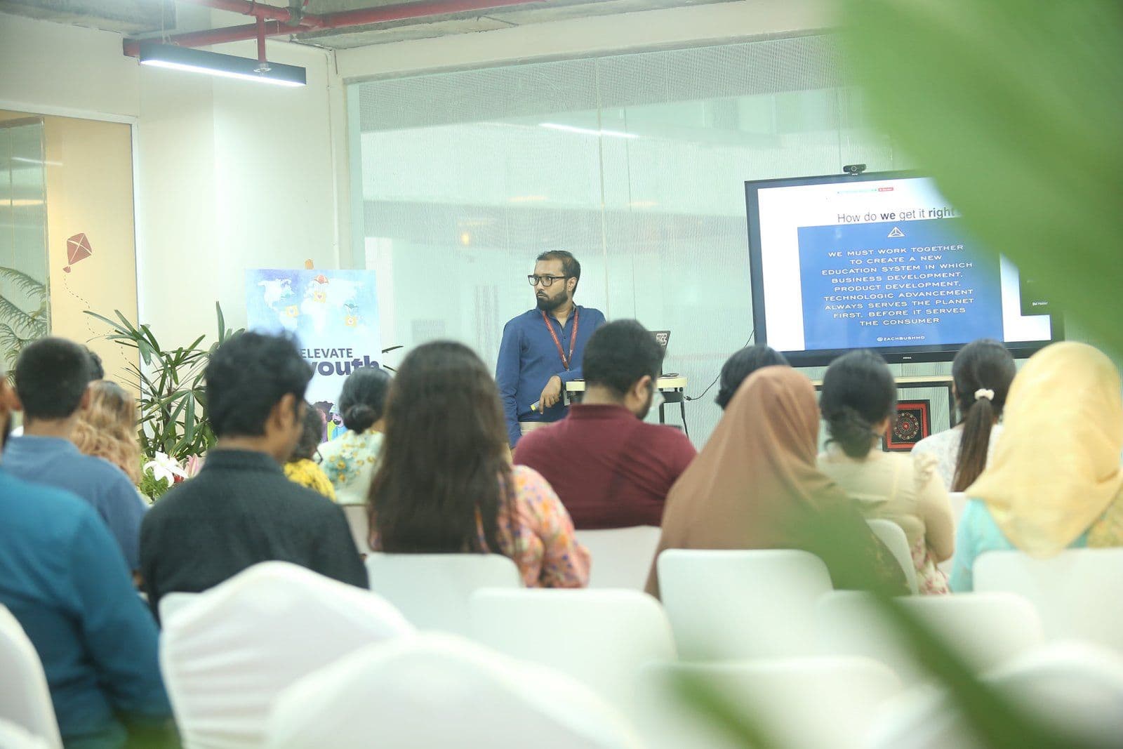Participants at the NEXTGEN hybrid workshop in Dhaka